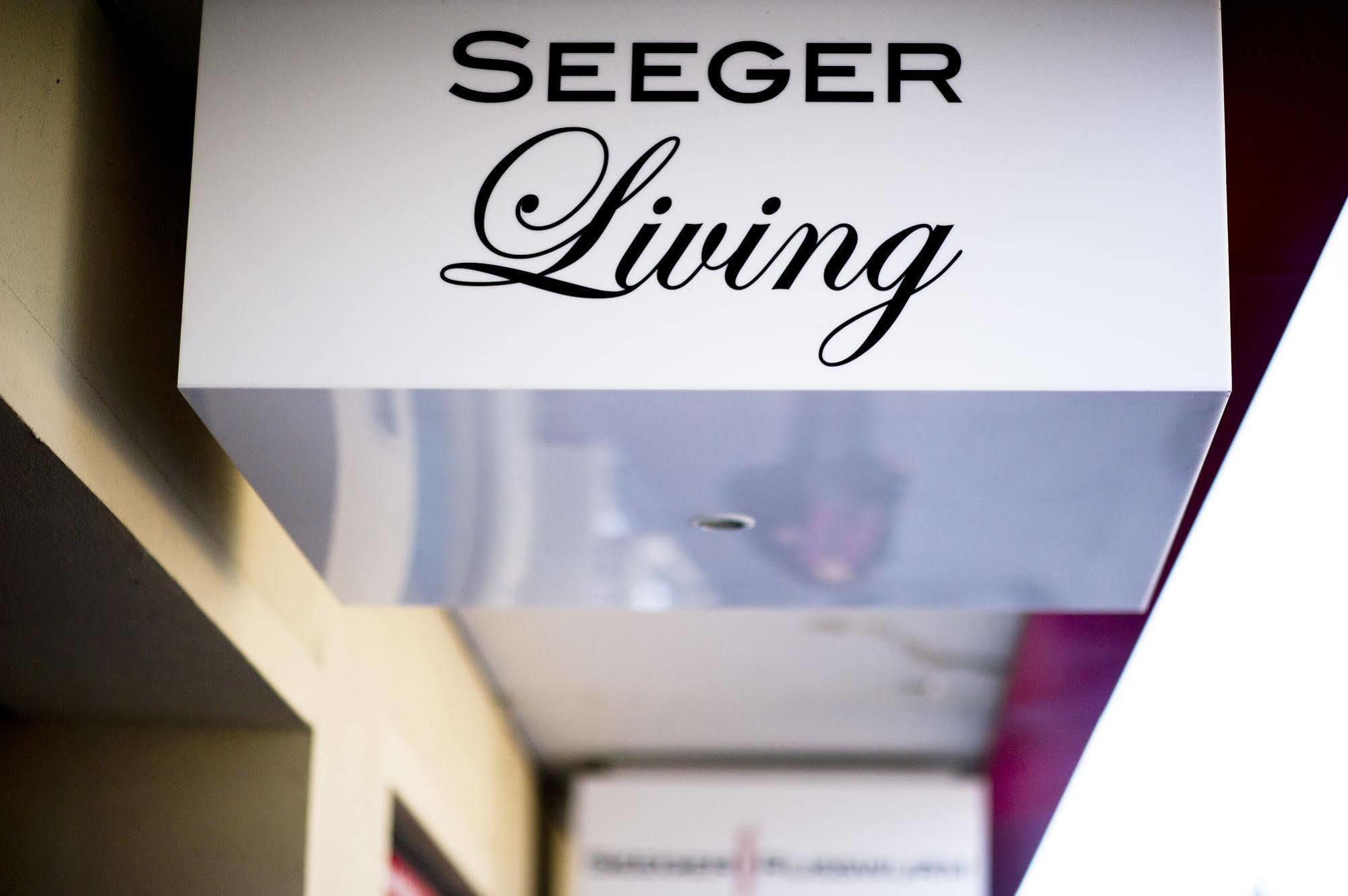 Seeger Living Comfort Downtown 卡尔斯鲁厄 外观 照片